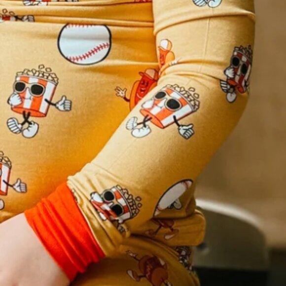 BAMBOO PAJAMAS - Picture 2 of 2